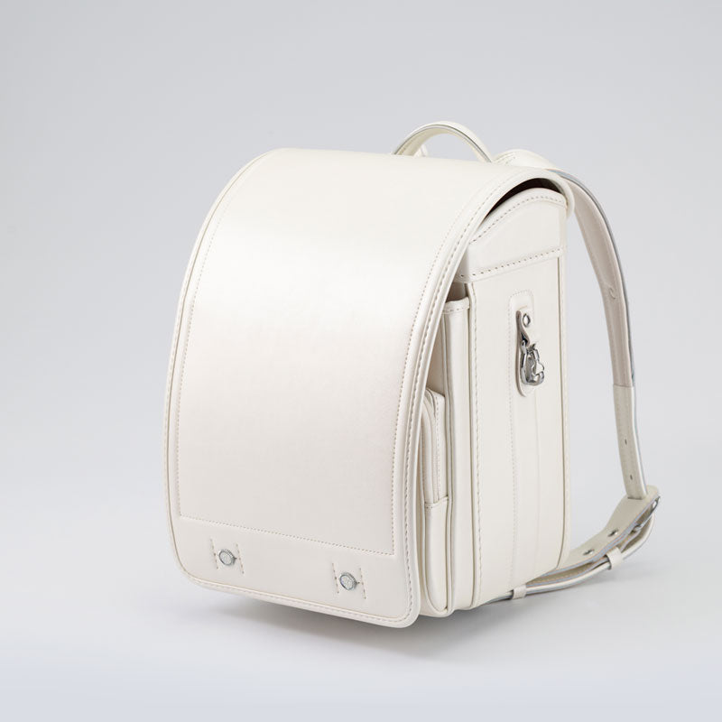 704 軽量牛革ハイブリッド クラリーノ®︎F キューブ型 シャインクリーム